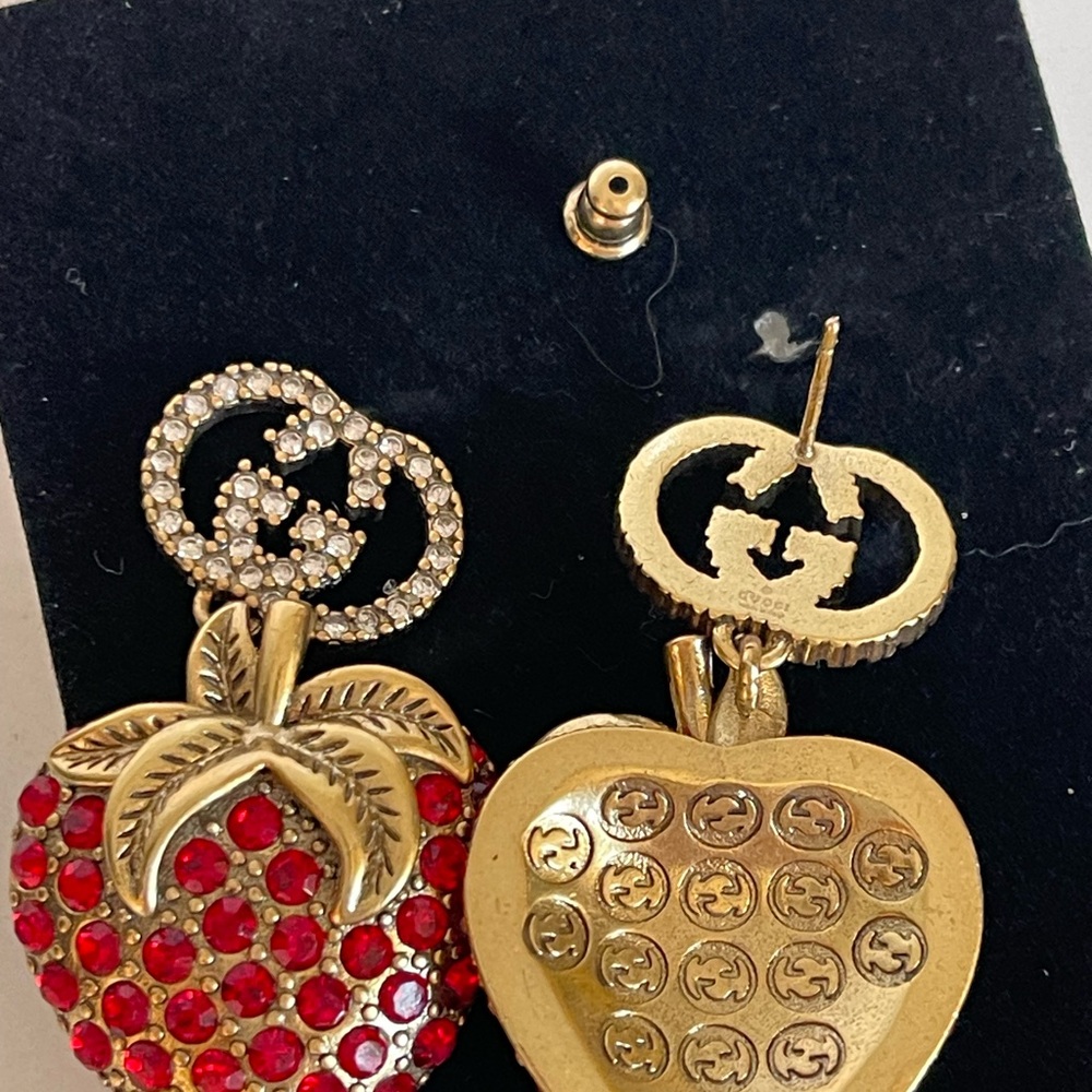 Gucci Red and Gold Crystal Drop Earrings - Picture 4 of 12